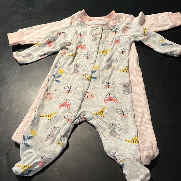 Carters 3mo onesies - Picture 6 of 11